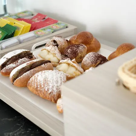 ベッド・アンド・ブレックファスト Domea Superior 4*